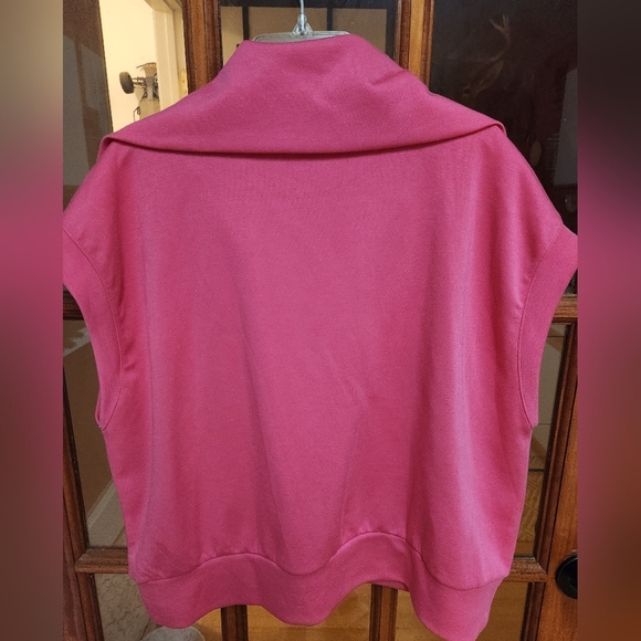 Papermoon Pink Vest Vibrant Casual Style - Picture 2 of 4